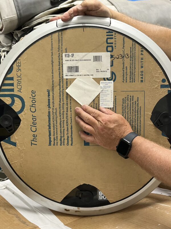Bomar Farr 40 Foredeck Hatch 20.375d Clear